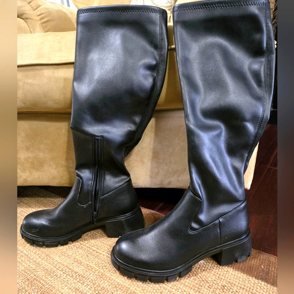 STEVE MADDEN Higher Knee High Boot Size 10 NIB - Picture 2 of 11